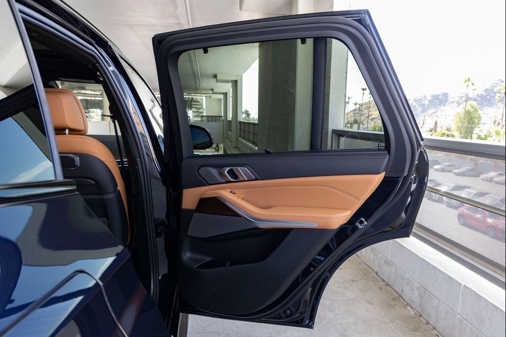 2026 BMW X5 PHEV XDRIVE50E — миниатюра 24