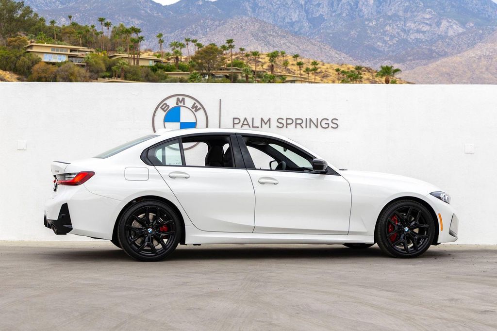 2026 BMW 330 NA 照片 5