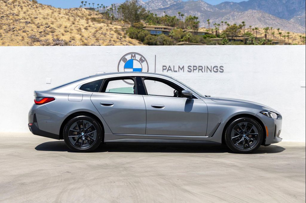 صورة 6 لـ 2026 BMW I4 GRAN COUPE EDRIVE40