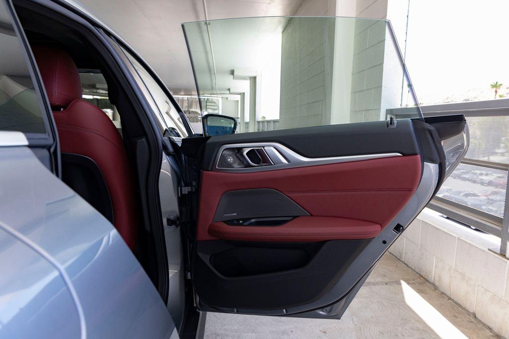 2026 BMW I4 GRAN COUPE EDRIVE40 — миниатюра 24