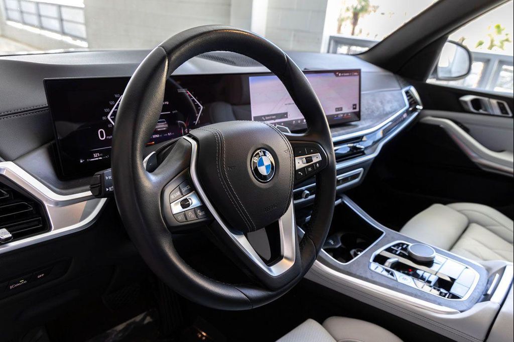 2024 BMW X5 XDRIVE40I 缩略图 17