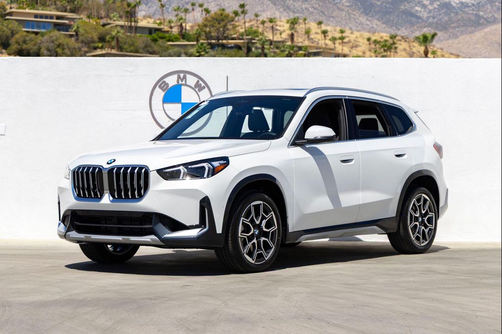 New 2026 BMW X1 xDrive28i