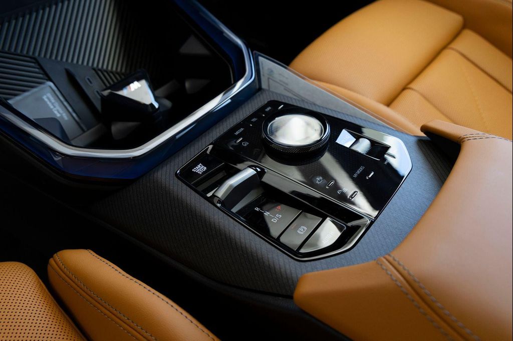 2026 BMW X3 M50 XDRIVE thumbnail 18