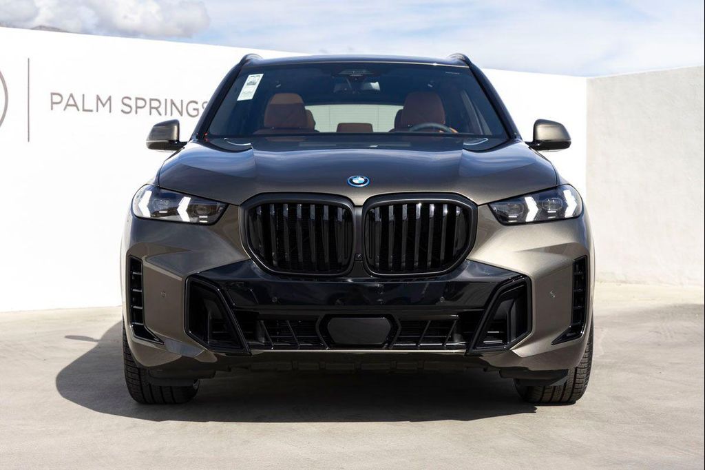 2026 BMW X5 PHEV XDRIVE50E — фото 4