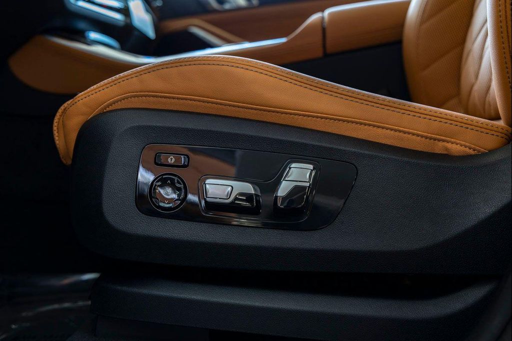 صورة مصغرة 17 لـ 2026 BMW X5 PHEV XDRIVE50E