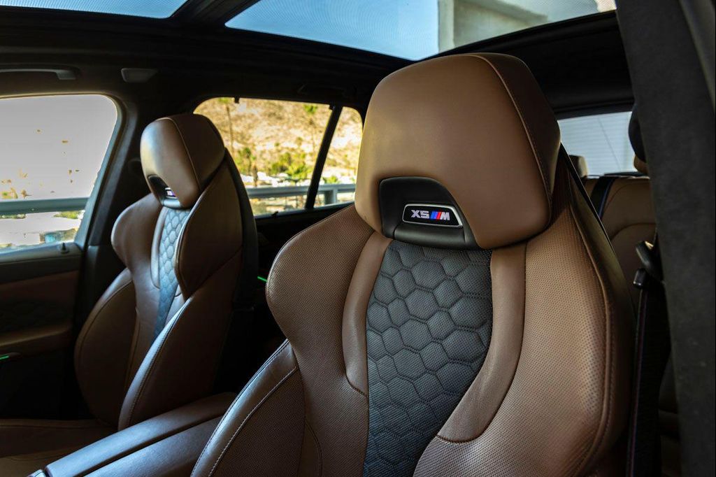 2024 BMW X5 M BASE 缩略图 26