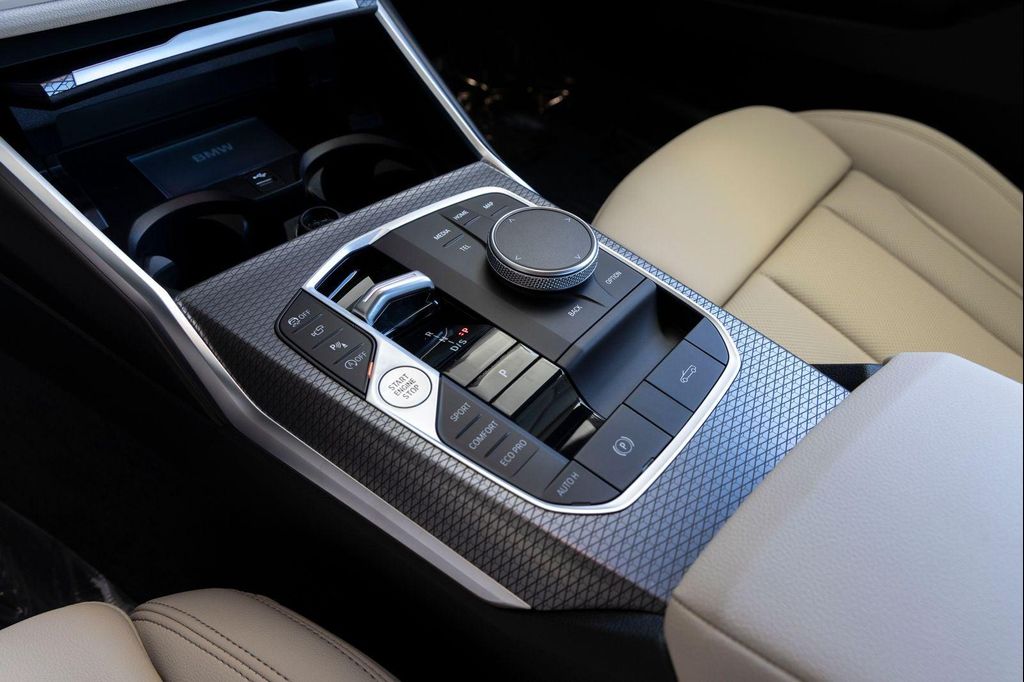 2027 BMW 430 I — миниатюра 16