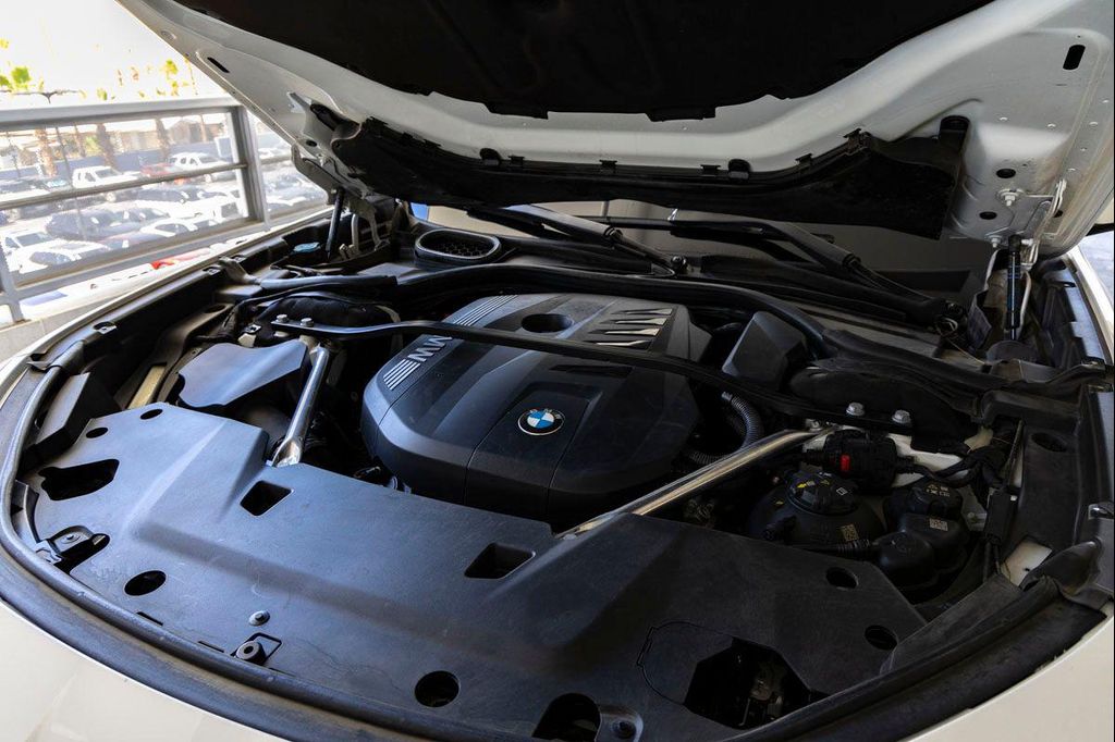 صورة مصغرة 33 لـ 2023 BMW 740 I
