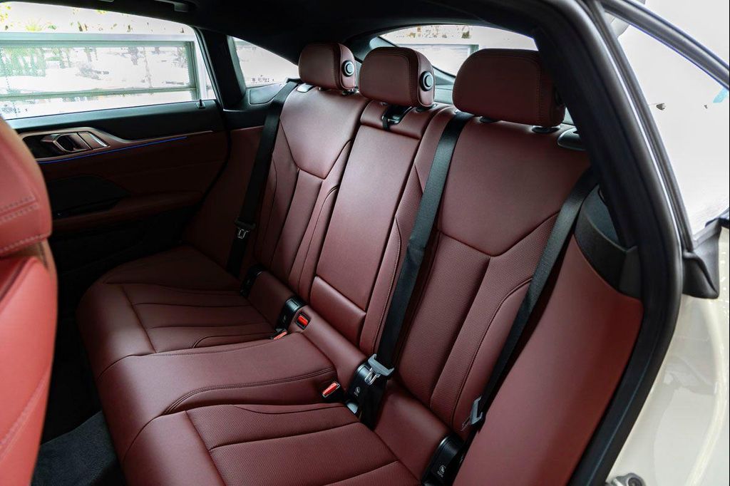 صورة مصغرة 21 لـ 2026 BMW I4 GRAN COUPE EDRIVE40
