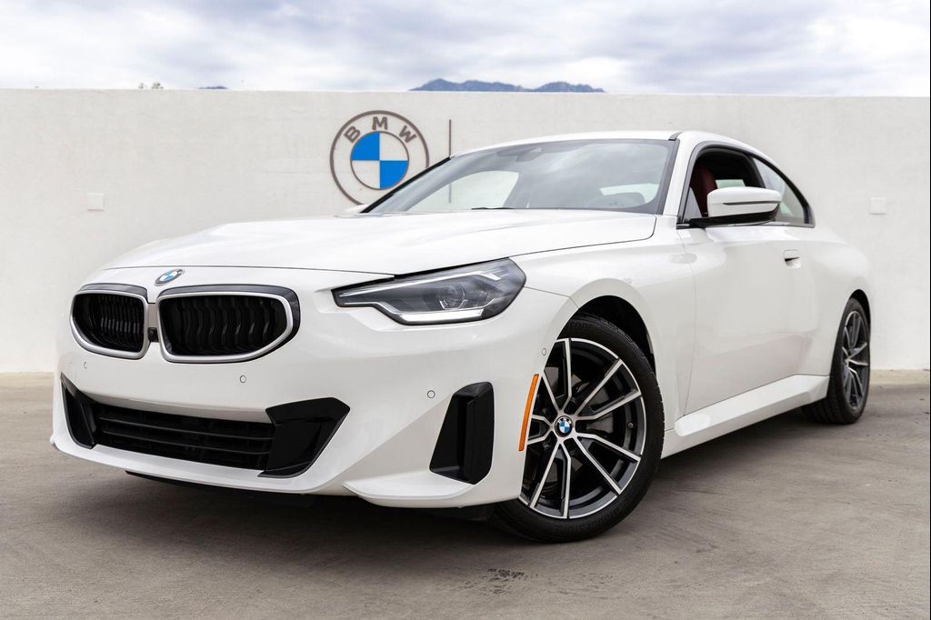 2026 BMW 230 230I — фото 8