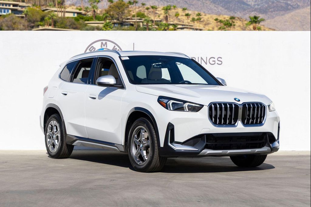 صورة 2 لـ 2023 BMW X1 XDRIVE28I