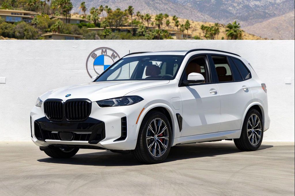New 2026 BMW X5 PHEV xDrive50e