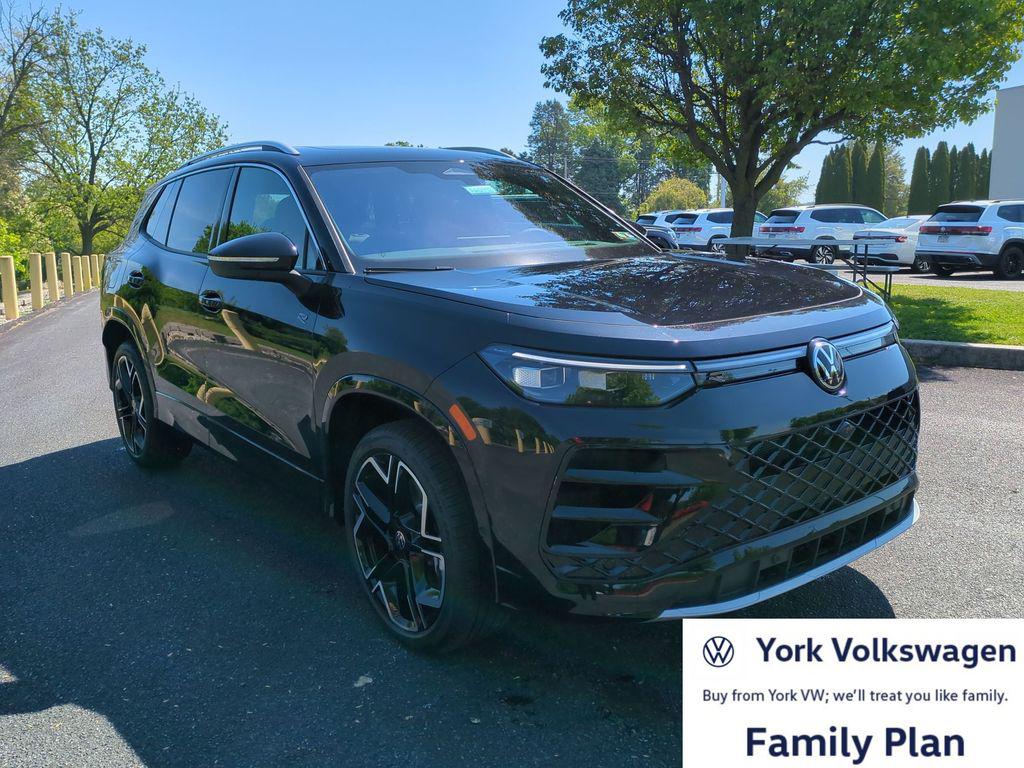 New 2026 Volkswagen Tiguan 2.0T SEL R-Line 4MOTION