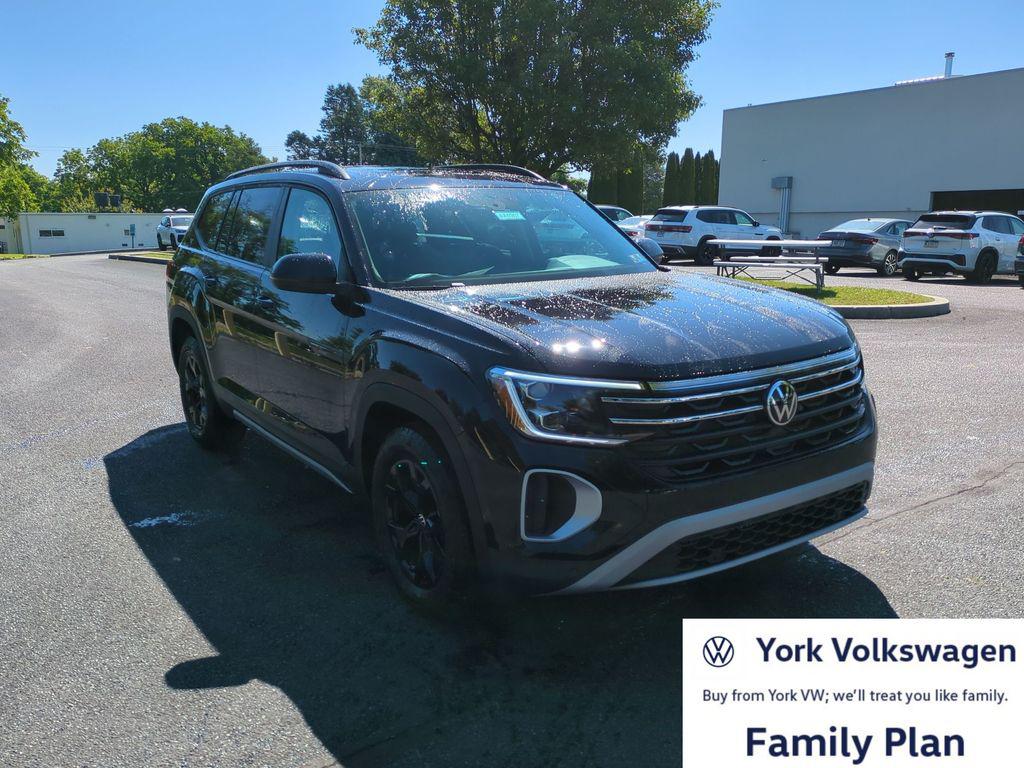 New 2026 Volkswagen Atlas Peak Edition