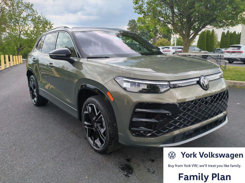 New 2026 Volkswagen Tiguan 2.0T SEL R-Line 4MOTION