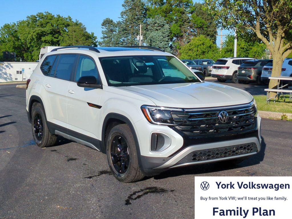 New 2026 Volkswagen Atlas Peak Edition