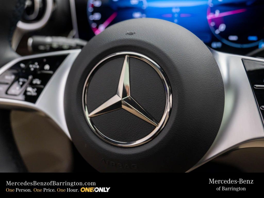 2026 Mercedes-BENZ GLC 缩略图 30