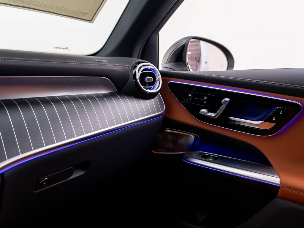 2026 Mercedes-BENZ GLC 缩略图 29