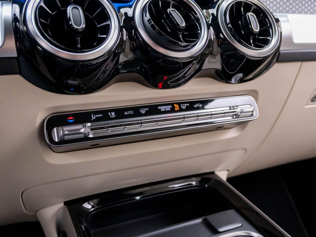 صورة مصغرة 26 لـ 2026 Mercedes-BENZ GLB