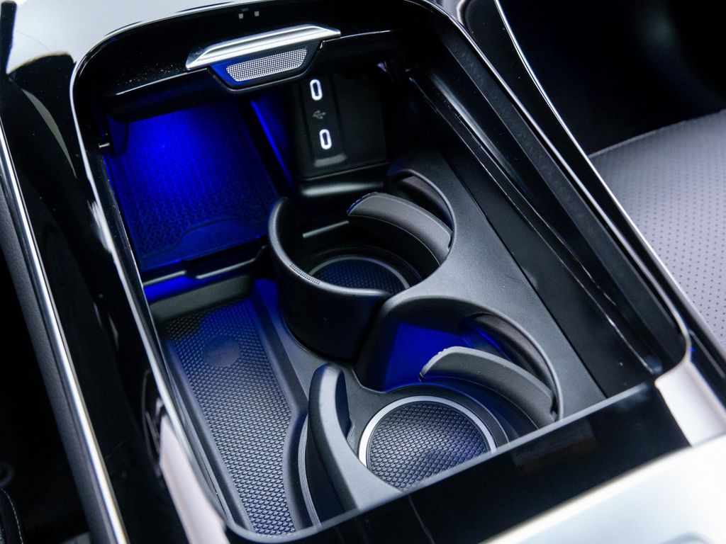 صورة مصغرة 30 لـ 2026 Mercedes-BENZ GLC