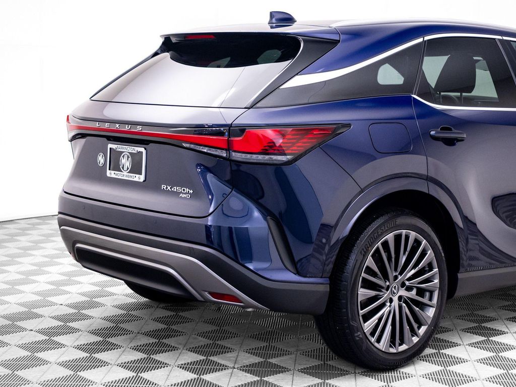 صورة مصغرة 37 لـ 2025 Lexus RX 450H+ BASE