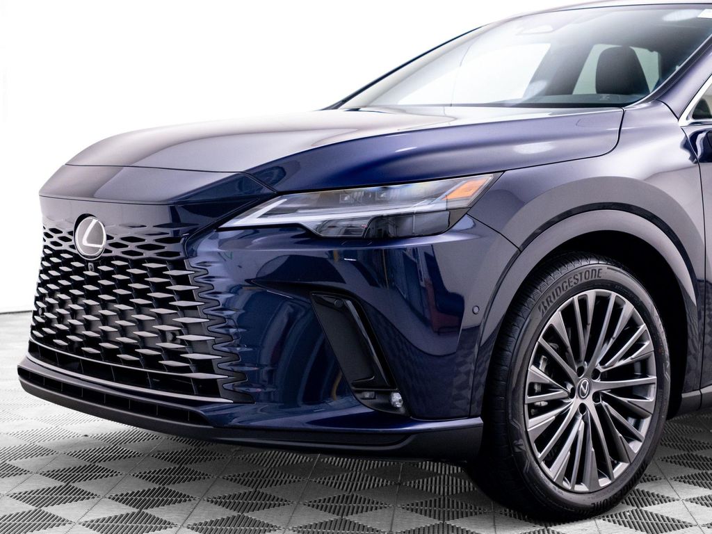 صورة مصغرة 38 لـ 2025 Lexus RX 450H+ BASE