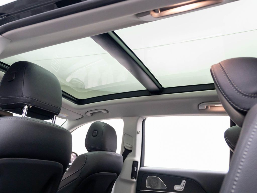 صورة مصغرة 18 لـ 2026 Mercedes-BENZ GLS