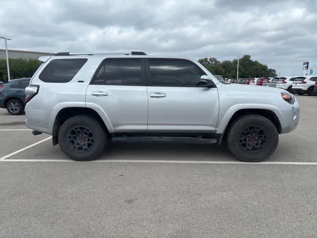 TOYOTA 4RUNNER - 6