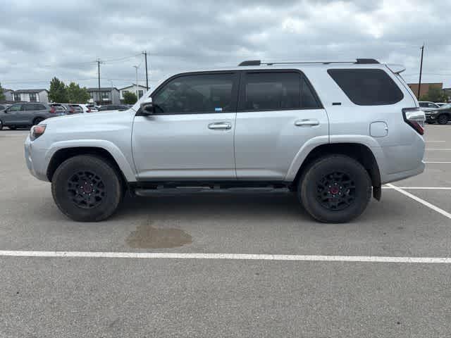 TOYOTA 4RUNNER - 2