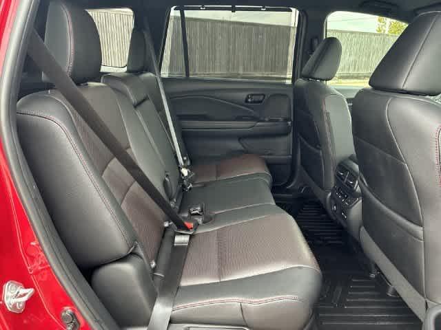 صورة مصغرة 22 لـ 2024 Honda PASSPORT BLACK EDITION