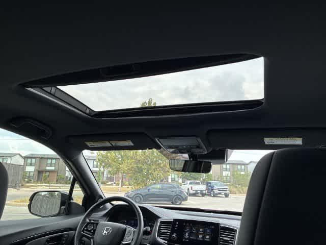 صورة مصغرة 23 لـ 2024 Honda PASSPORT BLACK EDITION