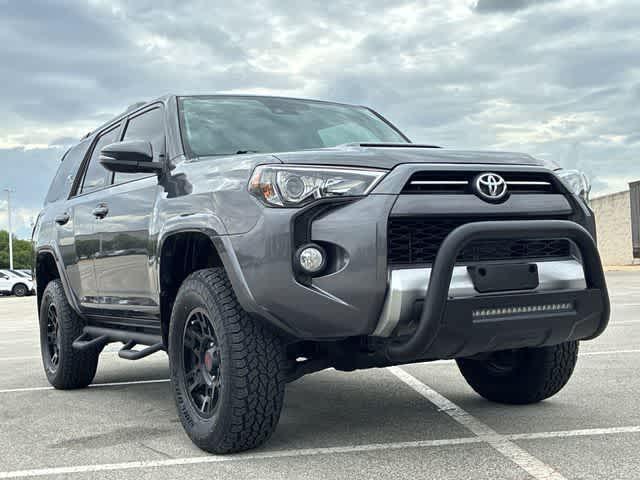 2020 Toyota 4RUNNER TRD OFF ROAD PREMIUM — фото 10