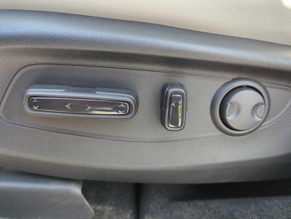 2026 Honda CR-V EX-L photo 9