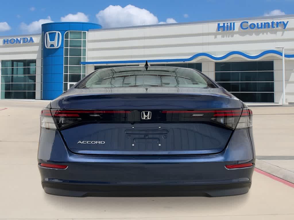 صورة 4 لـ 2026 Honda ACCORD SE
