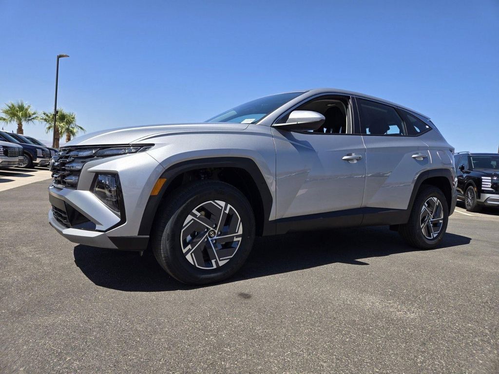 New 2026 Hyundai TUCSON Hybrid Blue SE