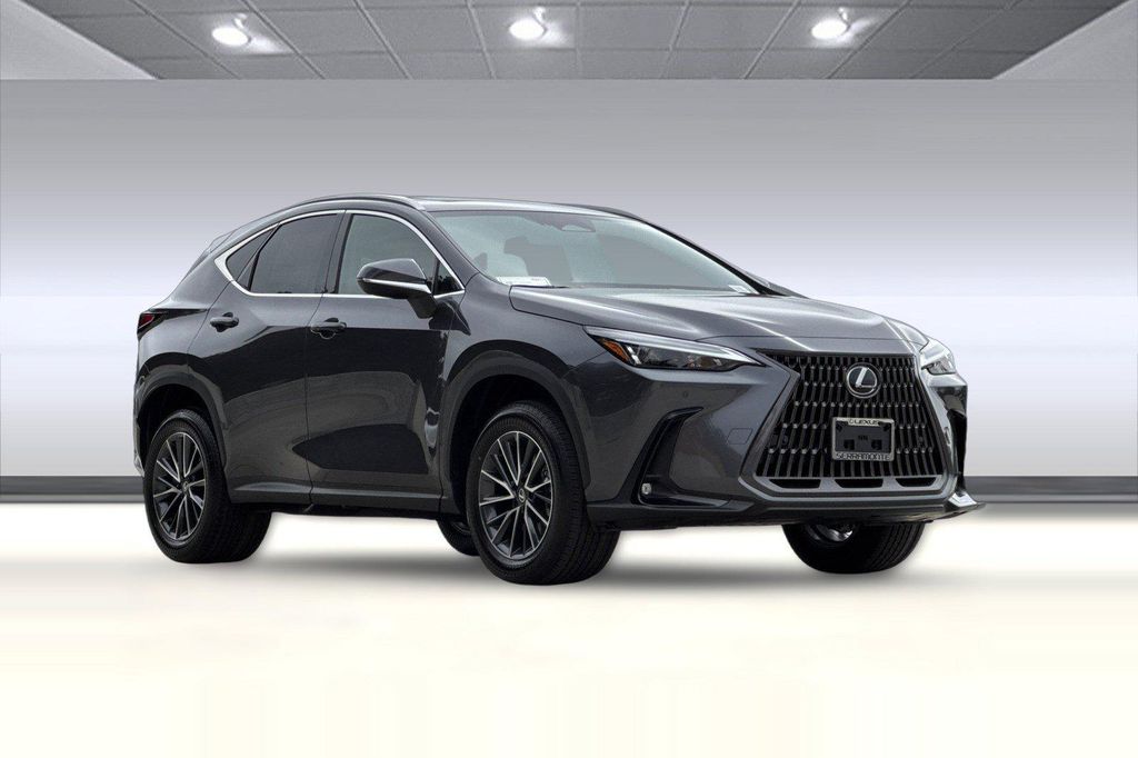 صورة 6 لـ 2026 Lexus NX 350