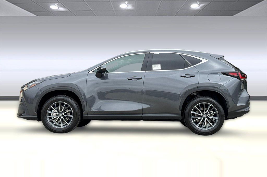 صورة 2 لـ 2026 Lexus NX 350