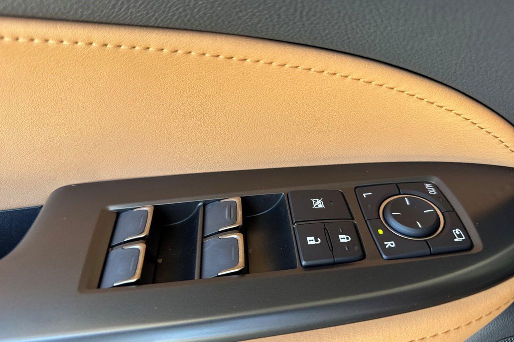2026 Lexus NX 350 — миниатюра 13