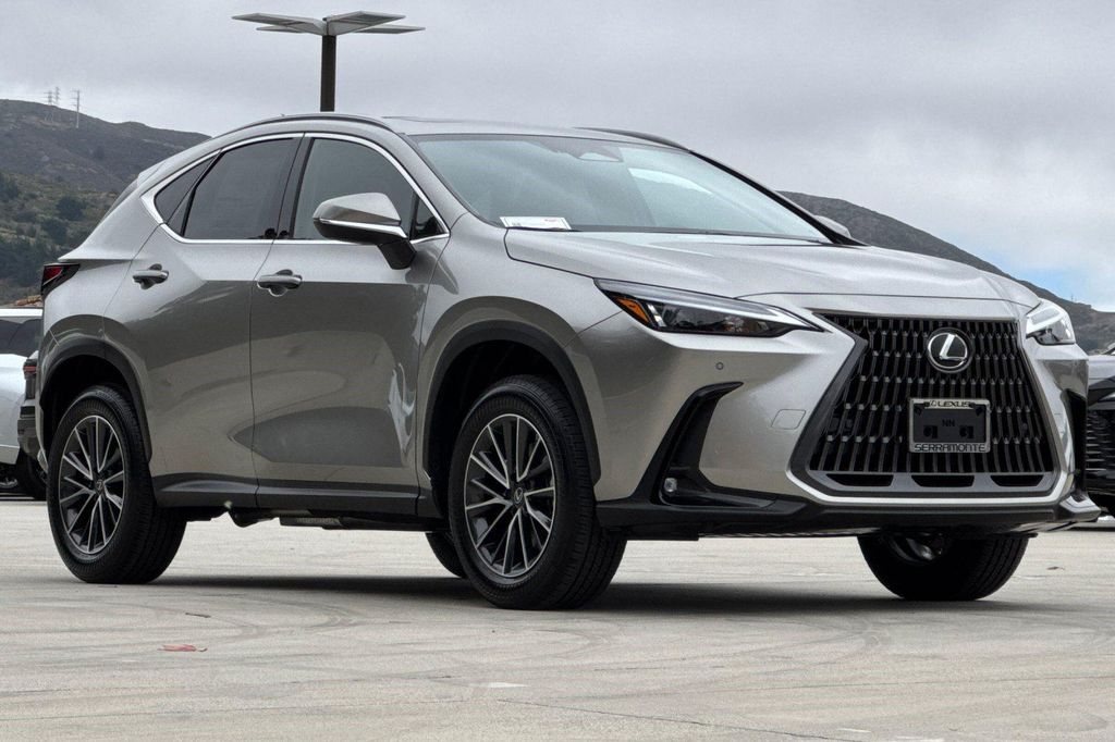 2026 Lexus NX 350H PREMIUM photo 7