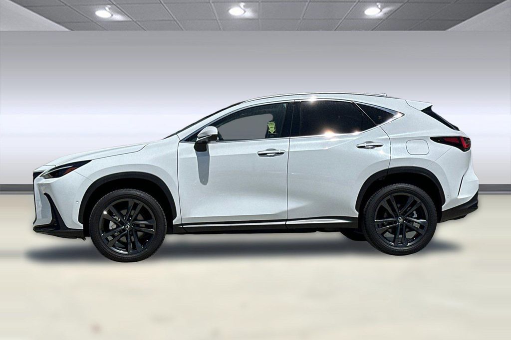 2026 Lexus NX 450H+ LUXURY — фото 2