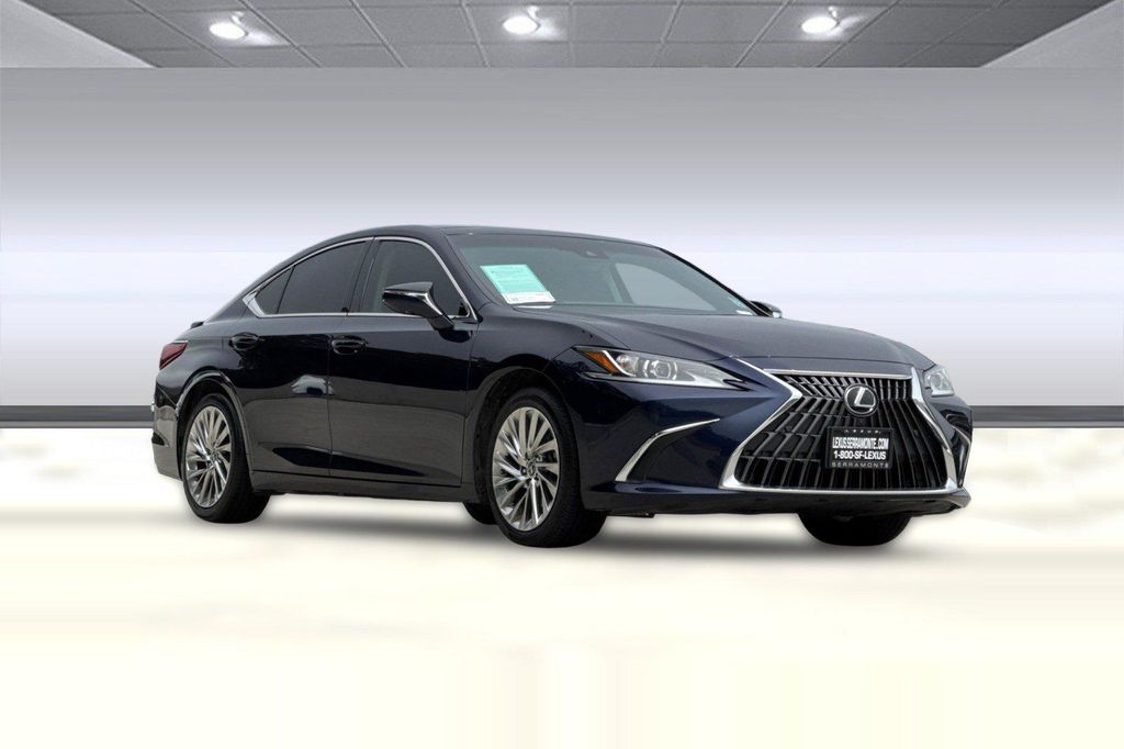 صورة 6 لـ 2023 Lexus ES 350 LUXURY