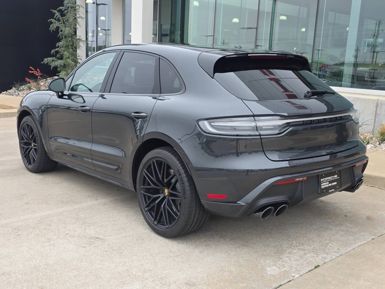 2026 Porsche MACAN 照片 3
