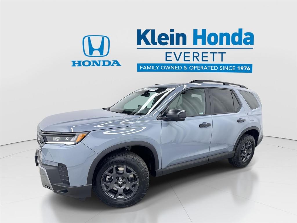 New 2026 Honda Pilot TrailSport