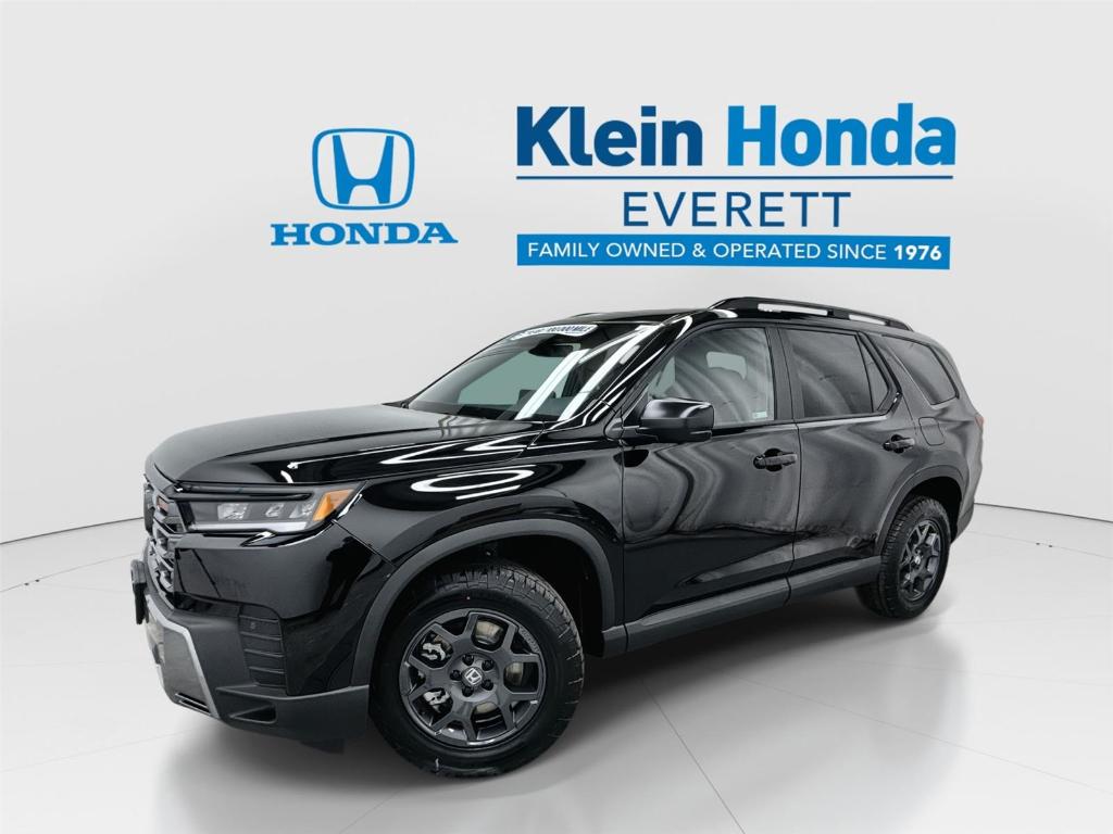 New 2026 Honda Pilot TrailSport