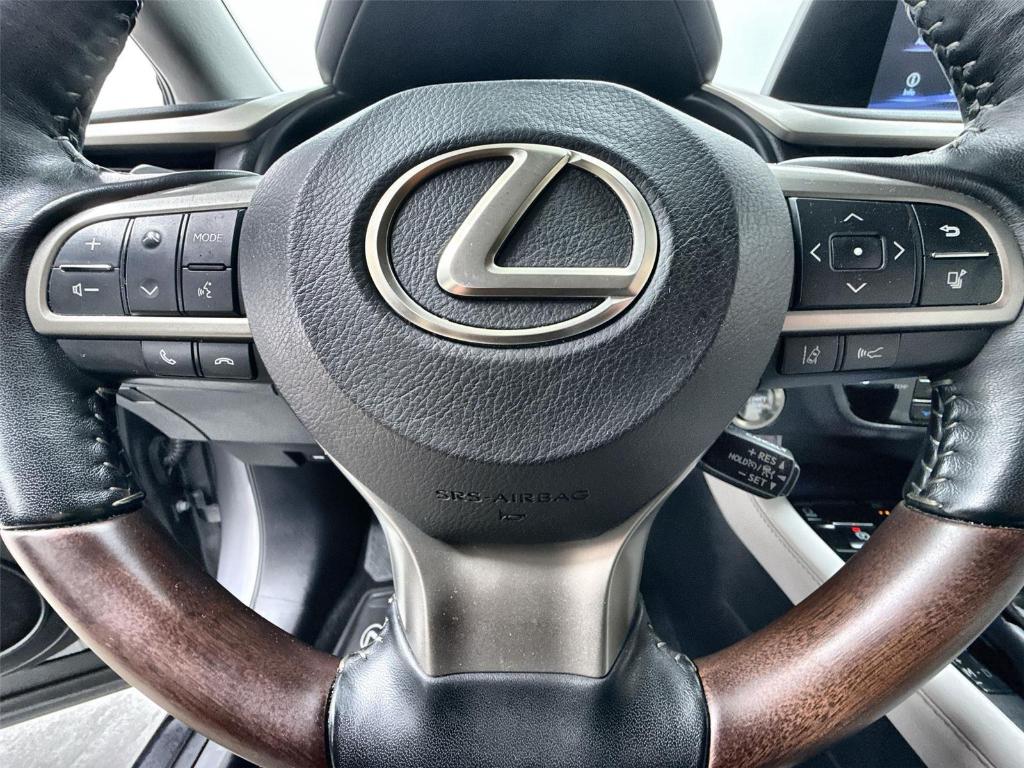 صورة مصغرة 16 لـ 2021 Lexus RX 350 BASE