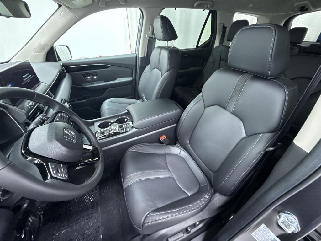 2026 Honda PILOT EX-L thumbnail 19