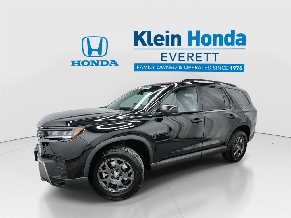 New 2026 Honda Pilot TrailSport