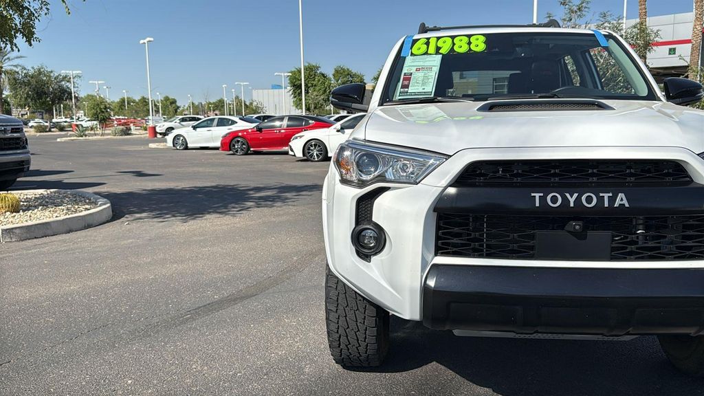 صورة 3 لـ 2024 Toyota 4RUNNER TRD PRO