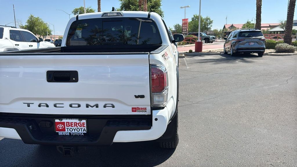 2023 Toyota TACOMA TRD OFF ROAD — фото 8