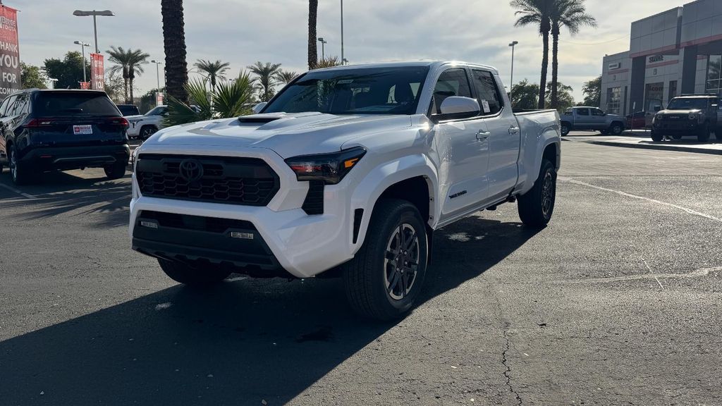 2026 Toyota TACOMA TRD SPORT — фото 2